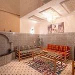 Private Riad 3Ch Salon, Terrasse Avec Jacuzzi , A Jemaa El Fna